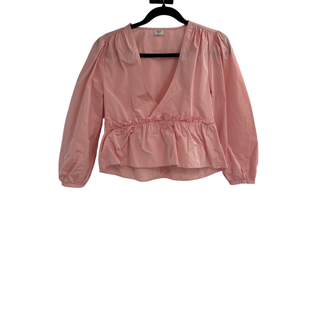 Aritzia Sunday Best Jinx Blouse Guava Pink Feminine Flowy Cropped Size M